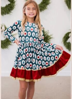 Love & Grow Holiday Joy Velvet Dress Size 6 VGUC Christmas Candy Cane Mistletoe